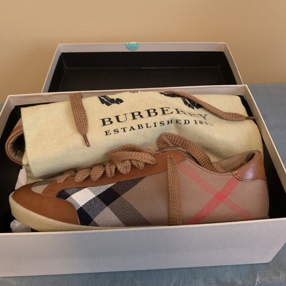 Burberry Shoes - Burberry shoes